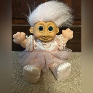 PRICE REDUCED! Collectible Vintage Russ Troll Doll 12” Pink Ballerina One Owner